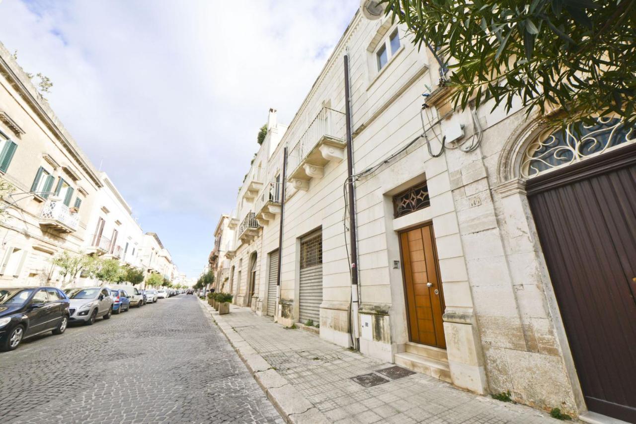 Appartamento Ambra Con Balcone By Wonderful Italy Ostuni Bagian luar foto