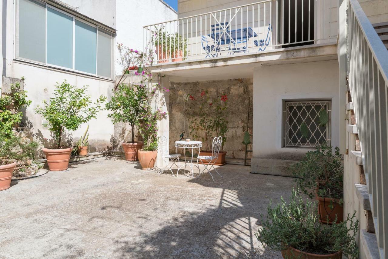 Appartamento Ambra Con Balcone By Wonderful Italy Ostuni Bagian luar foto